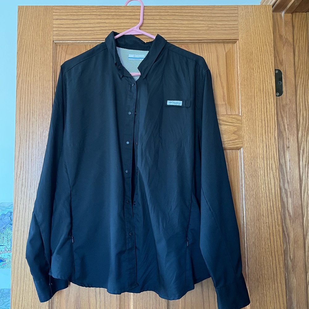 Columbia Women's Classic Black Shirt Jacket